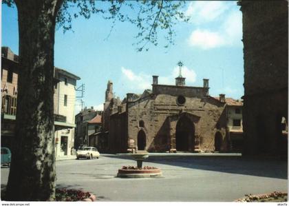 CPM ORANGE Place du Theatre Antique (1087079)