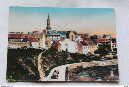 Cpm, Ouessant Lampaul, vue générale et le port, Finistère 29