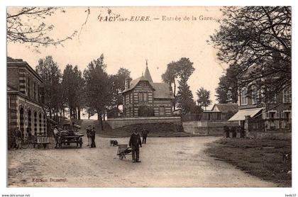 Pacy sur Eure - Entrée de la Gare