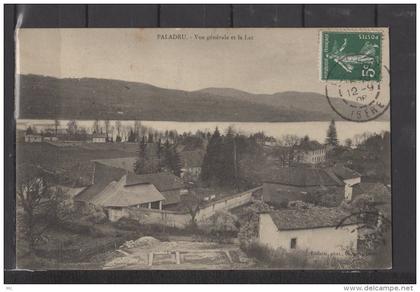 38 - Paladru - Vue générale et le Lac