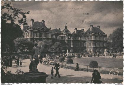 CPA Carte postale  France  Paris Jardins et Palais du Luxembourg 1950  VM66029