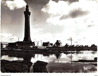 Carte POSTALE Ancienne de  PHARE - PENMARCH