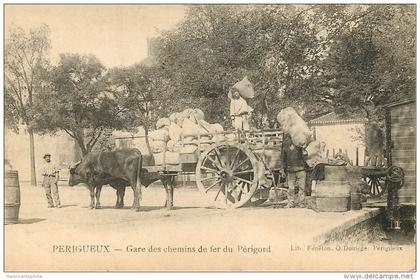 Perigueux : gare des chemin de fer du Perigord