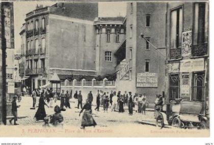 PERPIGNAN - Place de Pont d'Envestit