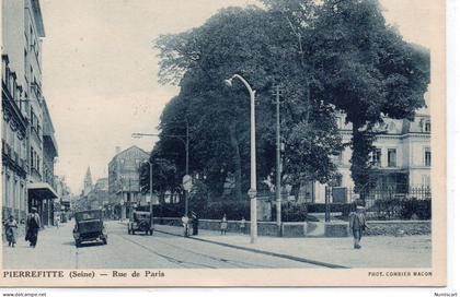 Pierrefitte-sur-Seine animée rue de Paris voitures