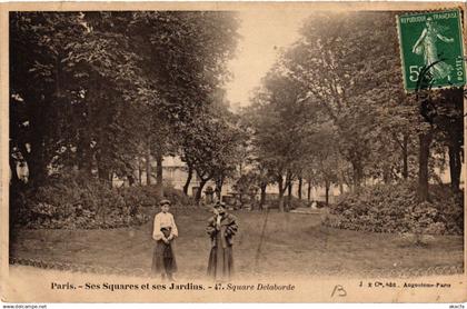 CPA PARIS Ses Squares et ses Jardins. Square Delaborde (1240004)