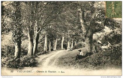 Pléneuf-Val-André (22.Côtes d'Armor)  Chemin de Vauclair