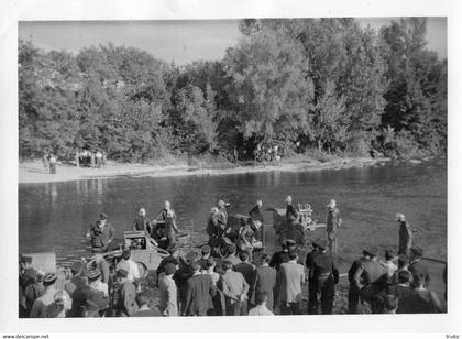 PONT-DU-CHATEAU EXERCICE DE SAPEUR POMPIERS   (PHOTOGRAPHIE )