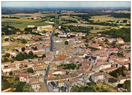 PONT L'ABBE D'ARNOULT 17 - Vue générale aérienne