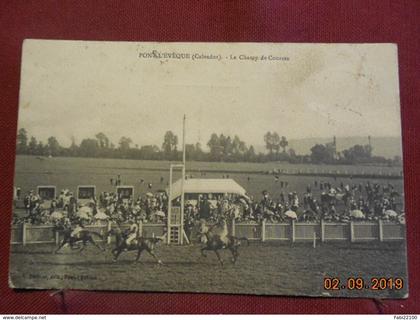 CPA - Pont-L'Evêque - Le Champ de Courses