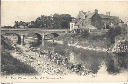 CPA Pontorson Le Pont et le Couesnon