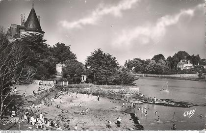 CPSM Pornic La Plage du Château