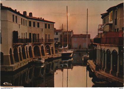 CPM GRIMAUD PORT-GRIMAUD - Canal Scene with Boats (1116490)