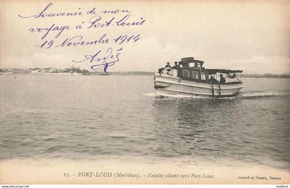 PORT LOUIS : VEDETTE ALLANT VERS PORT LOUIS