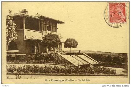 POUZAUGES 85 - Villa