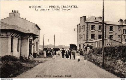 CPA Primel-Tregastel - Le Bazar et l'Hotel Poupon (1033243)