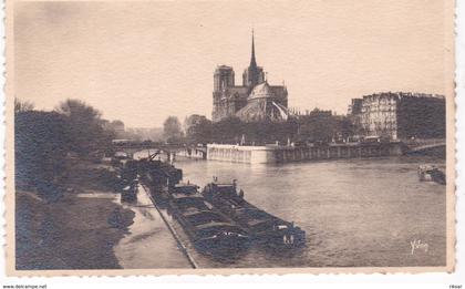 PARIS(BATEAU PENICHE)