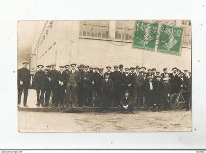 PUTEAUX (92) ? CARTE PHOTO USINE AVEC BELLE ANIMATION 1916