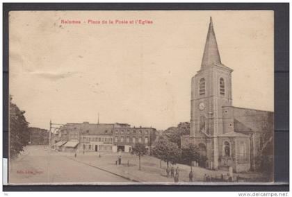 59 - Raismes - Place de la poste et l'Eglise