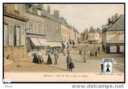 08 Rethel - Rethel - Place de Ville et Rue du Palais - cpa