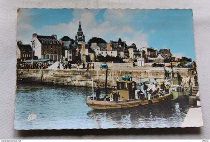 Cpm, Roscoff, le port, vedettes de l'ile de Batz, Finistère 29