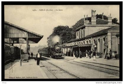 72 Sablé-sur-Sarthe gare train D72D K72264K C72264C RH073086