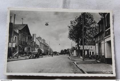 Cpsm 1952, Saint Amand Montrond, avenue Jean Jaurès, Cher 18