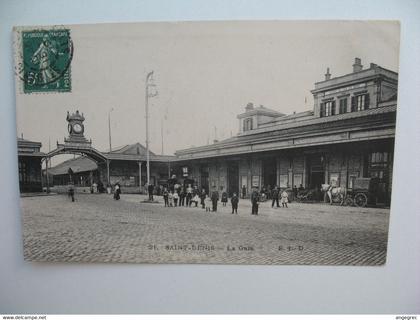 CPA   Gare  Saint-Denis   St-Denis  La Gare