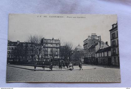 Saint Denis, place aux Gueldres, Seine saint Denis 93