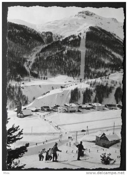 06 Auron Saint-Étienne-de-Tinée station d'hiver D06D K06120K C06120C RH022183