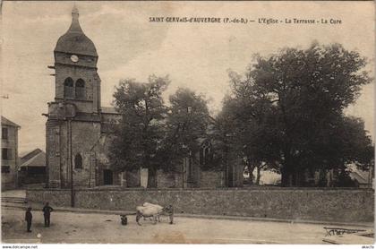 CPA SAINT-GERVAIS-d'AUVERGNE L'Eglise - La Terrasse - La Cure (1255789)