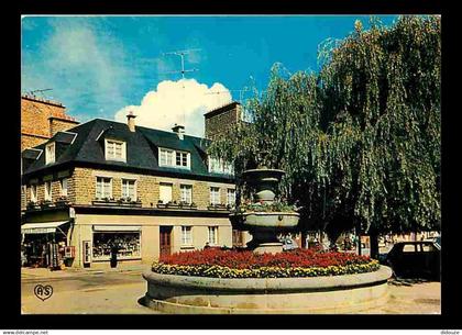 50 - Saint Hilaire du Harcouet - La place du bassin - Fleurs - Automobiles - Carte Neuve - CPM - Voir Scans Recto-Verso