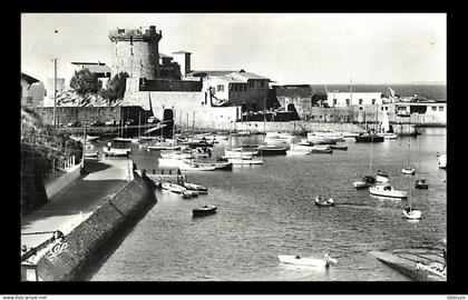 64 - Saint Jean de Luz - Le Socoa - Le Port et le Fort - Flamme Postale de Saint Jean de Luz - CPM - Voir Scans Recto-Ve