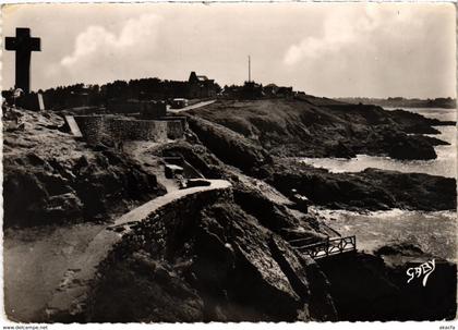 CPM Saint Lunaire- Le Semaphore FRANCE (1022656)