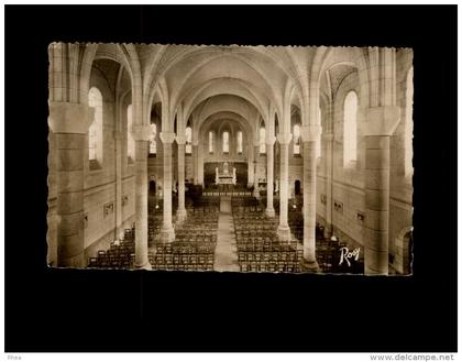 44 - SAINT-LYPHARD - intérieur église