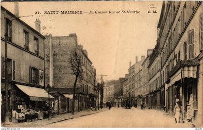 CPA St-MAURICE - La Grande Rue de St-MAURICE (519677)