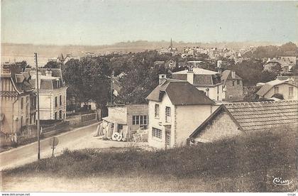 CPA Saint-Pair-sur-Mer vue générale