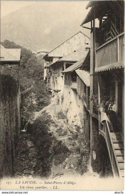 CPA SAINT-PIERRE-d'ALBIGNY Un Vieux Quartier (1192681)