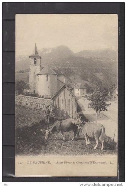 38 - Saint Pierre d'Entremont - L'eglise