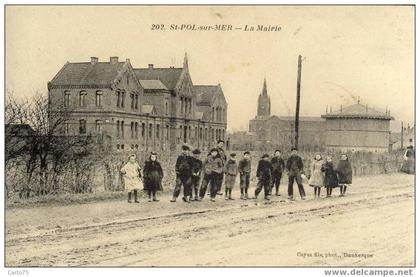 SAINT POL SUR MER 59 - La Mairie