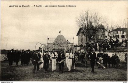 CPA Env. de BIARRITZ - A SARE - Les Danseurs Basques de Renteria (167997)