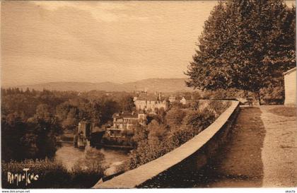 CPA AK Sauveterre de Bearn Terrasse FRANCE (1131081)