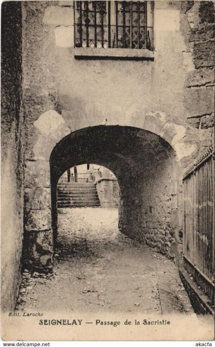 CPA SEIGNELAY - Passage de la sacristie (147183)