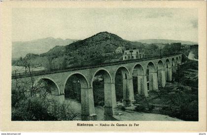 CPA Sisteron Viaduc du Chemin de Fer (922166)