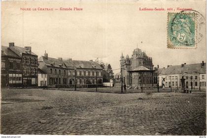 CPA SOLRE-le-Chateau - Grande Place (205054)