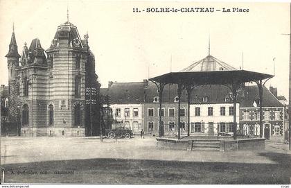 CPA Solre-le-Château La Place