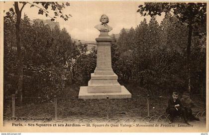 CPA PARIS Ses Squares et ses Jardins. 50. Square du Quai Valmy (577601)