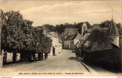 CPA St Leger en Yvelines Route de Montfort (1449830)