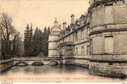 CPA Tanlay - Chateau de Tanlay - Le Fosse FRANCE (960931)