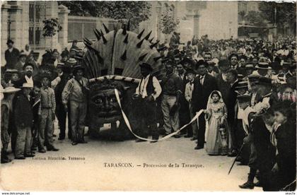 CPA TARASCON - Procession de la tarasque (213731)